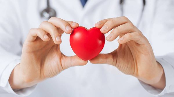 «Убивают в первую очередь»: кардиолог объяснил, как сохранить здоровье сердца и сосудов